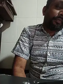 Snapshot of carria_homes chatting on April 21, 2026, 9:15 am carria homes online show from April 21, 2026, 9:15 am