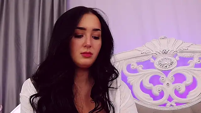 KimKhallifa online show from January 15, 2025, 8:41 am