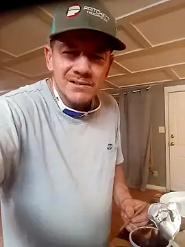 Snapshot of Playboy40 chatting on February 23, 2025, 6:49 am Playboy40 online show from February 23, 2025, 6:49 am