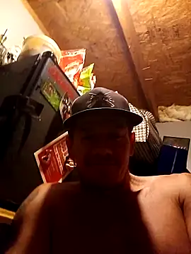 Snapshot of Playboy40 chatting on October 10, 2025, 12:26 pm Playboy40 online show from October 10, 2025, 12:26 pm