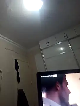 Snapshot of Brstrcn chatting on March 8, 2026, 11:30 pm Brstrcn online show from March 8, 2026, 11:30 pm