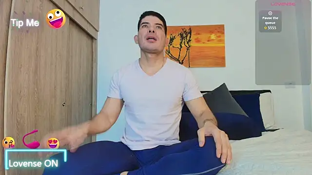 Snapshot of Andrewstelle_coleman chatting on October 15, 2025, 4:01 am Andrewstelle coleman online show from October 15, 2025, 4:01 am