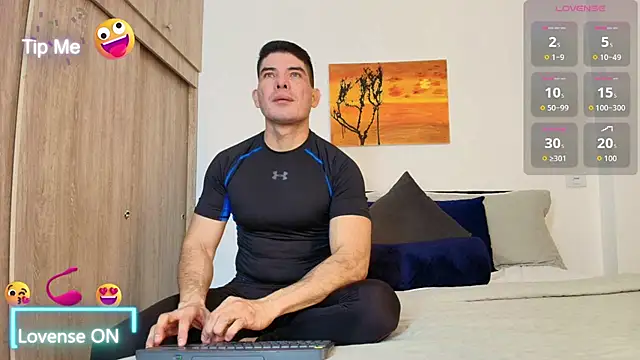 Snapshot of Andrewstelle_coleman chatting on November 4, 2025, 5:34 pm Andrewstelle coleman online show from November 4, 2025, 5:34 pm