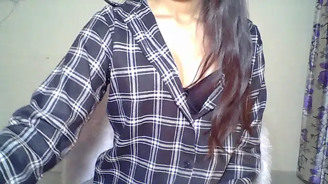 Naughty Nayra online show from January 14, 2026, 3:50 pm