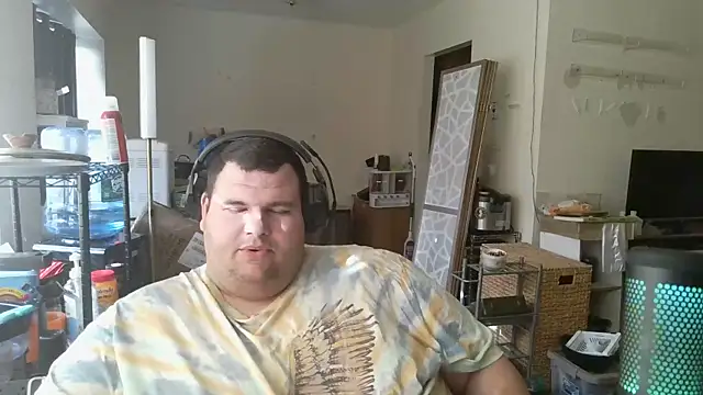 Snapshot of Hackensackneil chatting on December 31, 2024, 4:57 pm Hackensackneil online show from December 31, 2024, 4:57 pm