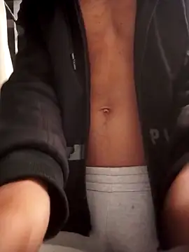 Snapshot of XGublex chatting on October 17, 2025, 11:24 am XGublex online show from October 17, 2025, 11:24 am