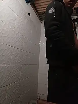 Snapshot of XGublex chatting on October 25, 2025, 7:16 am XGublex online show from October 25, 2025, 7:16 am