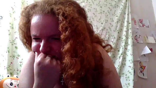 Snapshot of Rae_Jeannie chatting on June 14, 2026, 7:21 am Rae Jeannie online show from June 14, 2026, 7:21 am