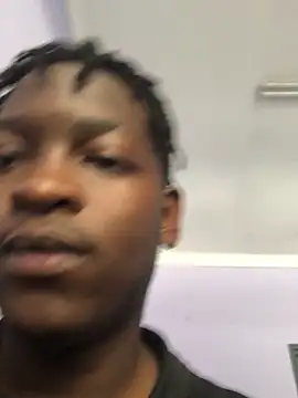 Redfucks333 online show from September 23, 2025, 9:01 am