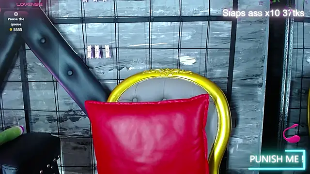 Snapshot of Alana_Roth chatting on February 6, 2025, 3:41 pm Alana Roth online show from February 6, 2025, 3:41 pm