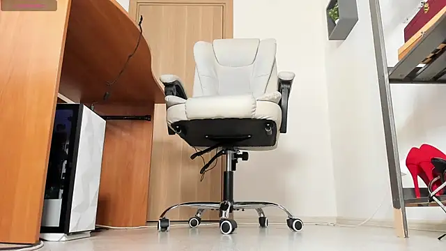 worship vika online show from September 30, 2025, 2:33 pm