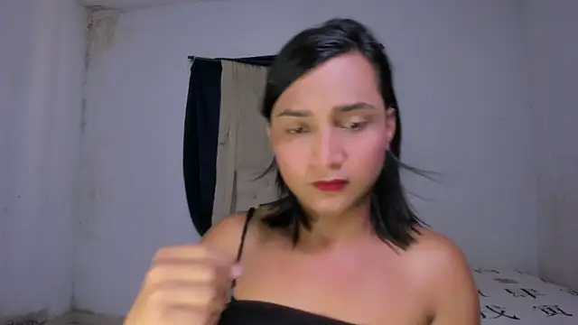 Snapshot of Miss_noah18 chatting on February 13, 2025, 7:52 pm Miss noah18 online show from February 13, 2025, 7:52 pm