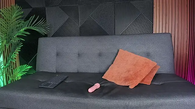 saul novak online show from January 10, 2025, 7:54 pm