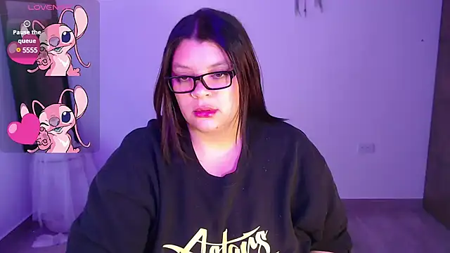 Snapshot of violeta_candyy_ chatting on March 7, 2025, 1:07 pm violeta candyy online show from March 7, 2025, 1:07 pm