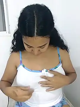 Brendabluee online show from February 2, 2025, 2:48 am