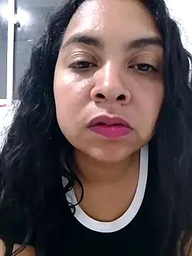 Brendabluee online show from February 7, 2025, 1:04 am