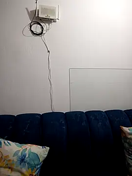 Brendabluee online show from February 5, 2026, 8:57 pm