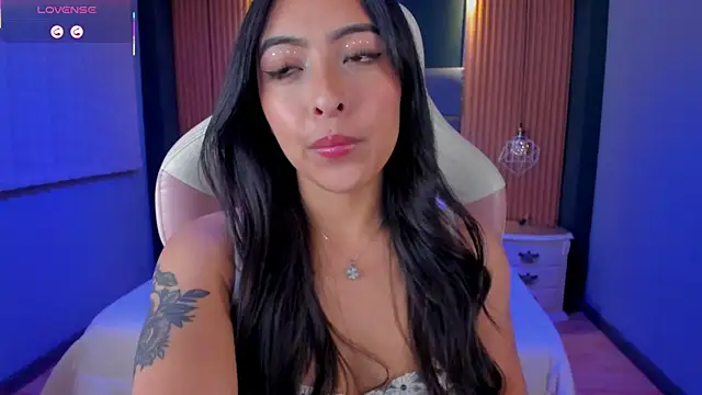 Camila dupont online show from September 18, 2025, 3:52 am