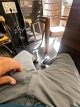 Snapshot of pyasevickybabu563 chatting on March 19, 2025, 5:52 am pyasevickybabu563 online show from March 19, 2025, 5:52 am