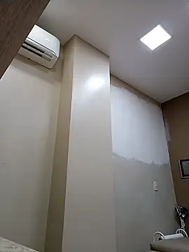 Snapshot of rosifernan chatting on February 8, 2025, 10:18 am rosifernan online show from February 8, 2025, 10:18 am