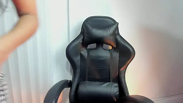 Xewa  online show from February 11, 2025, 8:42 pm