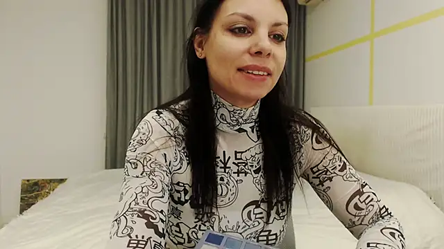 Snapshot of MissAprilBlack chatting on October 29, 2025, 9:00 am MissAprilBlack online show from October 29, 2025, 9:00 am