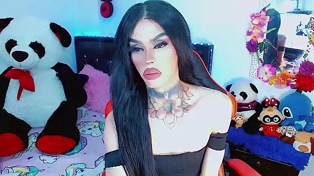 Snapshot of Alextwink chatting on September 24, 2025, 6:11 pm Alextwink online show from September 24, 2025, 6:11 pm