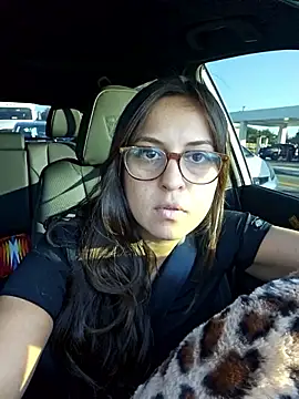 morganbby  online show from October 7, 2025, 12:19 am