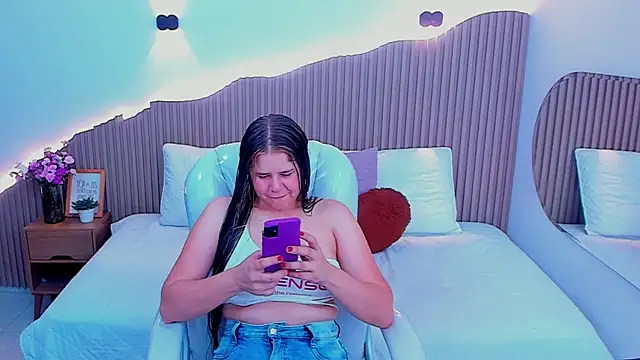 Snapshot of Annie_kurt_ chatting on October 2, 2025, 9:22 pm Annie kurt online show from October 2, 2025, 9:22 pm