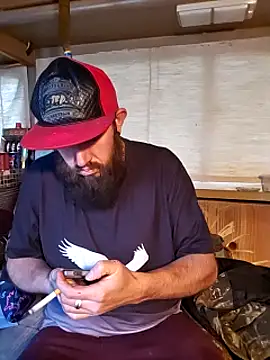 Snapshot of StruggleSnuggles chatting on March 9, 2025, 1:35 am StruggleSnuggles online show from March 9, 2025, 1:35 am