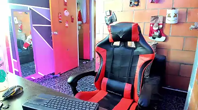 Snapshot of Adam_Valenciia chatting on December 31, 2024, 2:14 pm Adam Valenciia online show from December 31, 2024, 2:14 pm