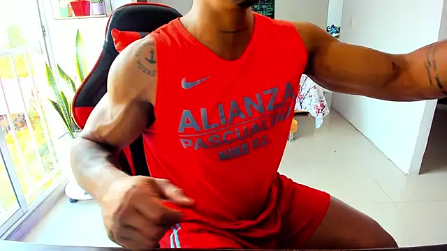 Snapshot of Adam_Valenciia chatting on November 4, 2025, 3:55 pm Adam Valenciia online show from November 4, 2025, 3:55 pm