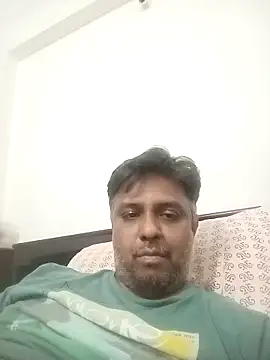 jemes21in online show from December 21, 2025, 7:54 pm