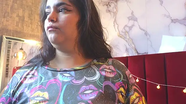 Snapshot of KRYSSTARITTER4 chatting on October 4, 2025, 3:15 am KRYSSTARITTER4 online show from October 4, 2025, 3:15 am