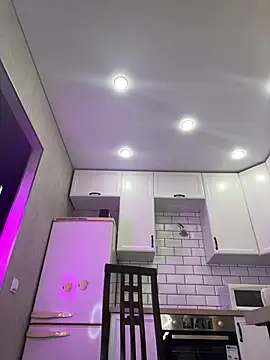 Snapshot of TheYourL chatting on March 7, 2025, 9:27 pm TheYourL online show from March 7, 2025, 9:27 pm