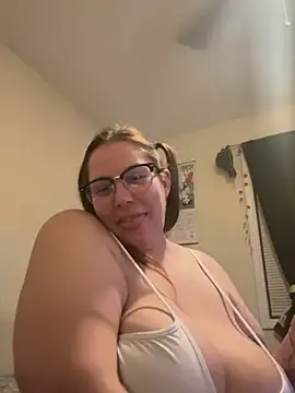 Thickarella420 online show from January 1, 2025, 4:07 am