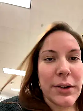 Thickarella420 online show from November 10, 2025, 10:09 pm