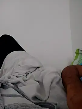 Snapshot of fredfgr chatting on January 17, 2026, 5:05 pm fredfgr online show from January 17, 2026, 5:05 pm