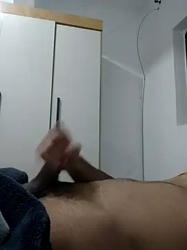 fredfgr online show from July 18, 2026, 12:48 am