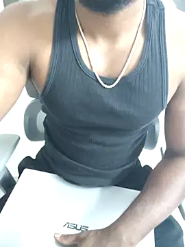 Snapshot of hot_boy_dic chatting on November 18, 2025, 2:43 pm hot boy dic online show from November 18, 2025, 2:43 pm