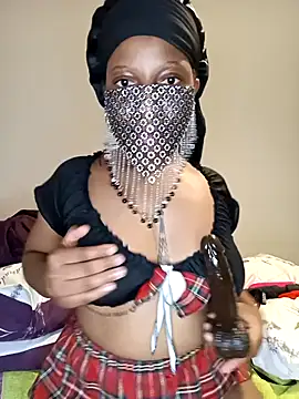 Thando04 online show from February 5, 2025, 8:46 pm