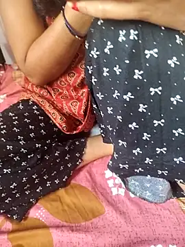 lovelygirl4567 online show from February 25, 2026, 5:06 am