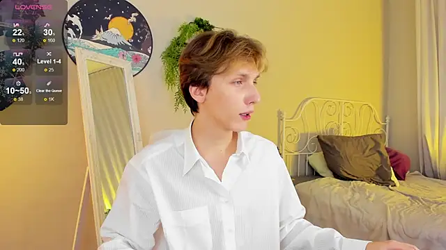 Snapshot of Adrian_Di chatting on January 4, 2025, 6:09 am Adrian Di online show from January 4, 2025, 6:09 am