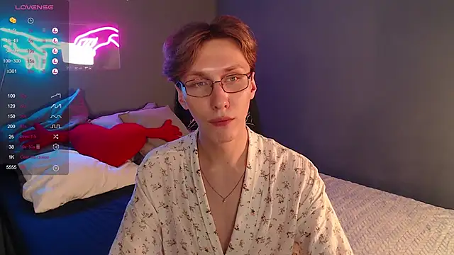 Snapshot of Adrian_Di chatting on January 24, 2025, 3:45 pm Adrian Di online show from January 24, 2025, 3:45 pm