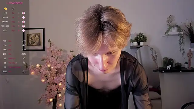 Snapshot of Adrian_Di chatting on March 2, 2025, 7:34 pm Adrian Di online show from March 2, 2025, 7:34 pm