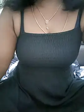 Snapshot of Tamil_Vishalini chatting on September 18, 2025, 3:47 pm Tamil Vishalini online show from September 18, 2025, 3:47 pm