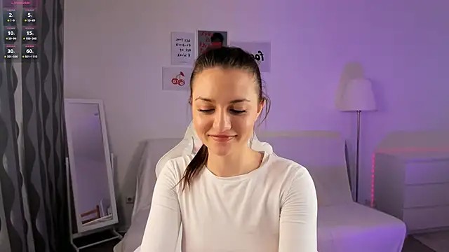 Snapshot of MiaVixxen chatting on January 14, 2025, 9:13 am MiaVixxen online show from January 14, 2025, 9:13 am