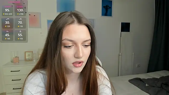 Snapshot of MiaVixxen chatting on October 19, 2025, 5:08 am MiaVixxen online show from October 19, 2025, 5:08 am