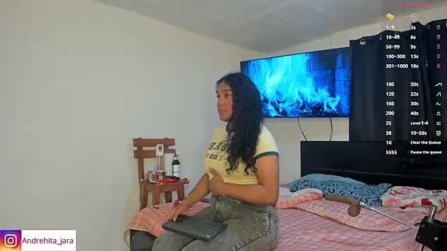 madisonbrunette online show from November 14, 2025, 4:38 pm