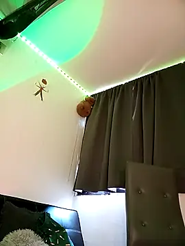 Snapshot of bronwgirl69 chatting on March 9, 2025, 7:48 pm bronwgirl69 online show from March 9, 2025, 7:48 pm